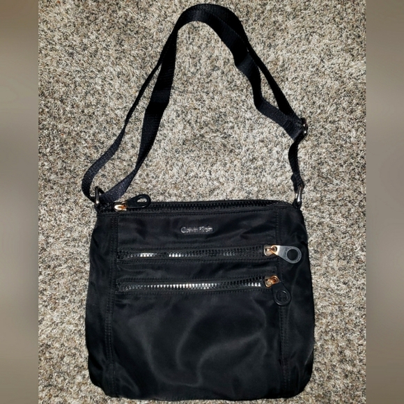 Calvin Klein Messenger Bag with Adjustable Strap - Picture 1 of 5